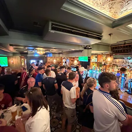The Olde At Adamsons Bar *